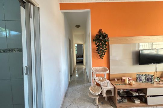 Corredor de apartamento à venda com 3 quartos, 80m² em Encantado, Rio de Janeiro