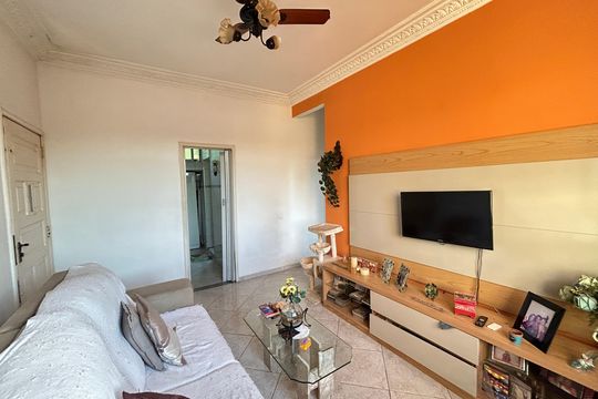 Sala de apartamento à venda com 3 quartos, 80m² em Encantado, Rio de Janeiro