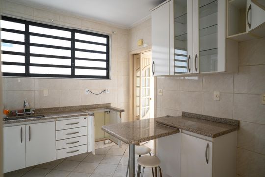 Cozinha de apartamento à venda com 2 quartos, 79m² em Cambuci, São Paulo
