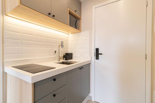 Cozinha de apartamento à venda com 1 quarto, 29m² em Vila Olímpia, São Paulo