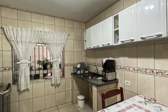 Cozinha  de casa à venda com 2 quartos, 360m² em Parque Boturussu, São Paulo