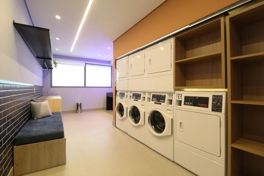 Área Comum - Lavanderia de kitnet/studio à venda com 1 quarto, 24m² em Vila Nova Conceição, São Paulo