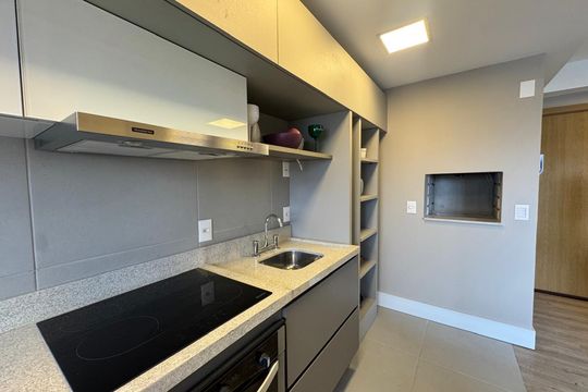 Cozinha de apartamento à venda com 2 quartos, 61m² em Farroupilha, Porto Alegre