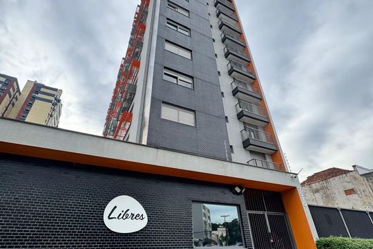 Fachada de apartamento à venda com 2 quartos, 61m² em Farroupilha, Porto Alegre