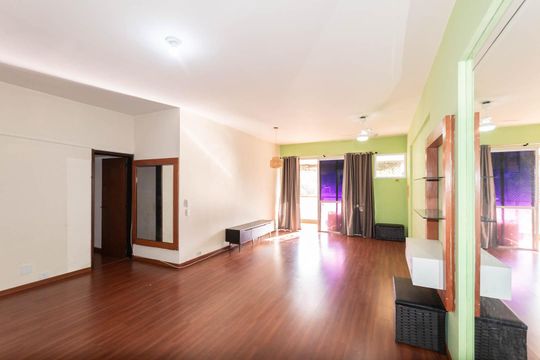 Sala de apartamento para alugar com 4 quartos, 174m² em Grajaú, Rio de Janeiro