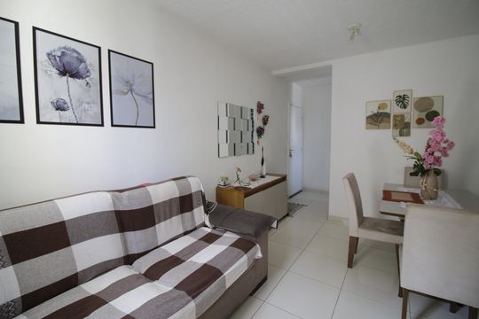 Sala de apartamento à venda com 3 quartos, 57m² em Taquara, Rio de Janeiro