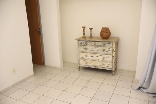 Apartamento para alugar com 2 quartos, 96m² em Itapuã, Salvador