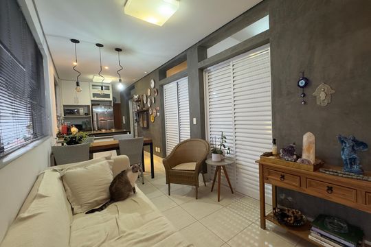 Casa à venda com 7 quartos, 420m² em Cidade Nova, Belo Horizonte