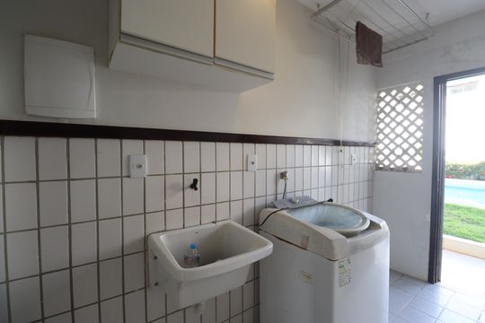 Área de Serviço de casa de condomínio para alugar com 3 quartos, 90m² em Stella Maris, Salvador