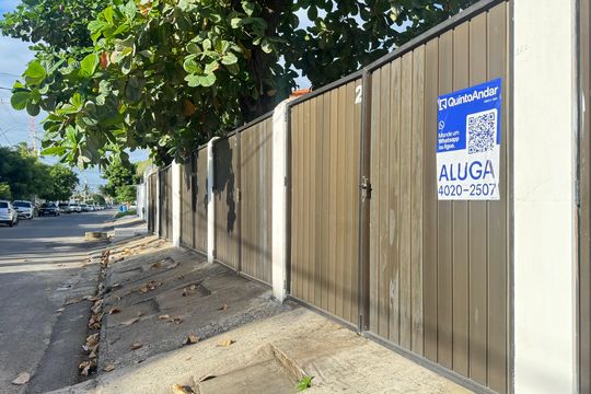 Fachada de casa de condomínio para alugar com 3 quartos, 90m² em Stella Maris, Salvador