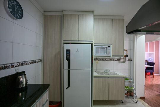 Cozinha de apartamento à venda com 2 quartos, 45m² em Jardim Monte Alegre, Taboão da Serra