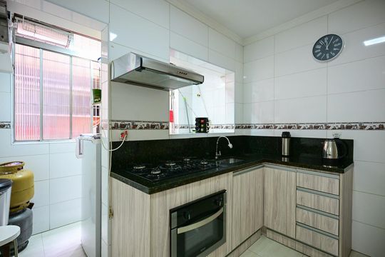 Cozinha de apartamento à venda com 2 quartos, 45m² em Jardim Monte Alegre, Taboão da Serra