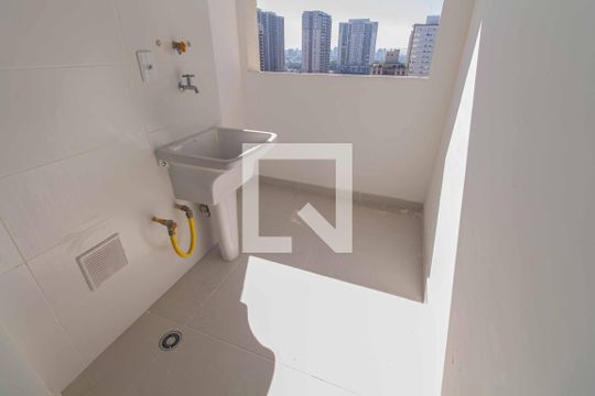 Área de serviço de apartamento à venda com 2 quartos, 71m² em Vila Dom Pedro I, São Paulo