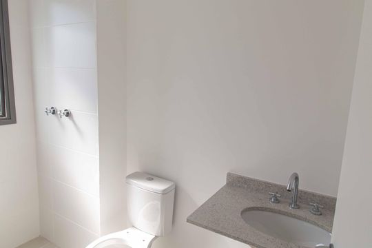 Banheiro da Suíte de apartamento à venda com 2 quartos, 71m² em Vila Dom Pedro I, São Paulo