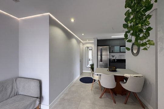 Sala de Estar de apartamento à venda com 2 quartos, 60m² em Vila Pereira Barreto, São Paulo