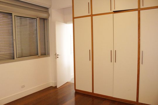 Apartamento à venda com 2 quartos, 270m² em Higienópolis, São Paulo