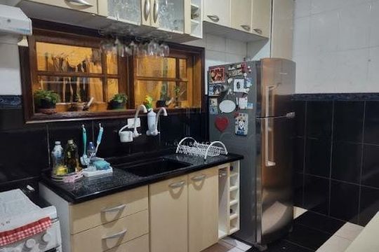 Casa à venda com 3 quartos, 500m² em Vila Cordeiro, São Paulo