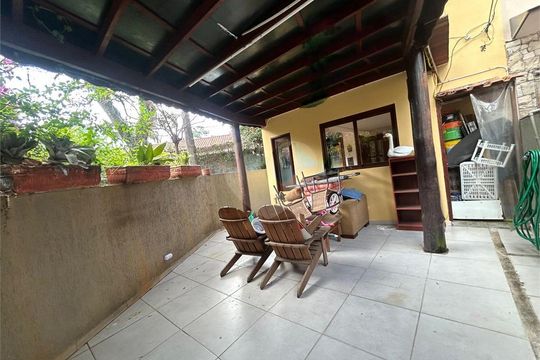 Casa de Condomínio à venda com 5 quartos, 117m² em Vila Elvira, São Paulo