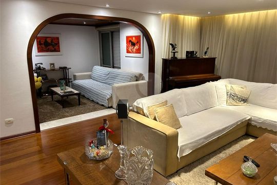 Apartamento à venda com 3 quartos, 197m² em Cidade Dutra, São Paulo