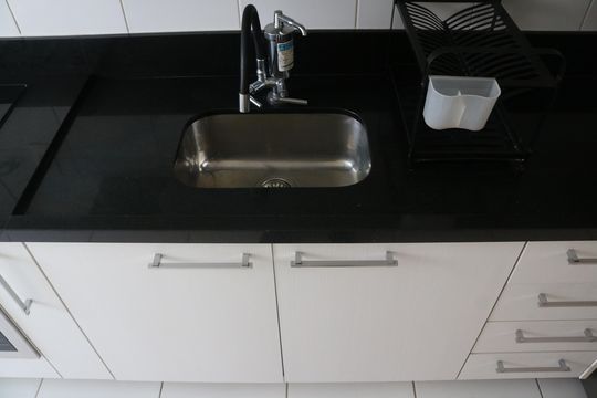Cozinha de apartamento à venda com 2 quartos, 43m² em Água Branca, São Paulo