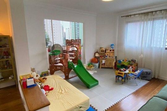 Apartamento para alugar com 4 quartos, 175m² em Planalto Paulista, São Paulo