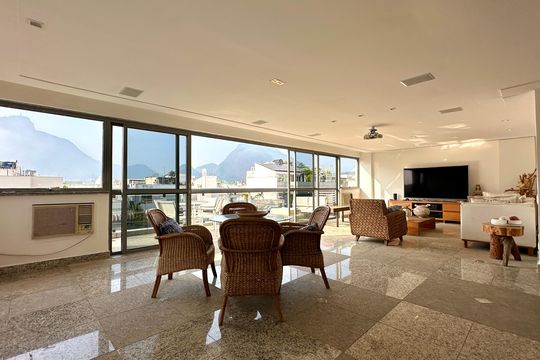 Apartamento à venda com 4 quartos, 659m² em Ipanema, Rio de Janeiro