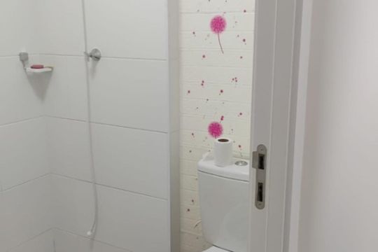 Banheiro de apartamento para alugar com 2 quartos, 34m² em Vila Guilhermina, São Paulo