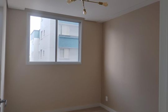 Quarto de apartamento para alugar com 2 quartos, 34m² em Vila Guilhermina, São Paulo