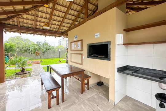 Área comum - Churrasqueira de apartamento para alugar com 1 quarto, 49m² em Vargem do Bom Jesus, Florianópolis