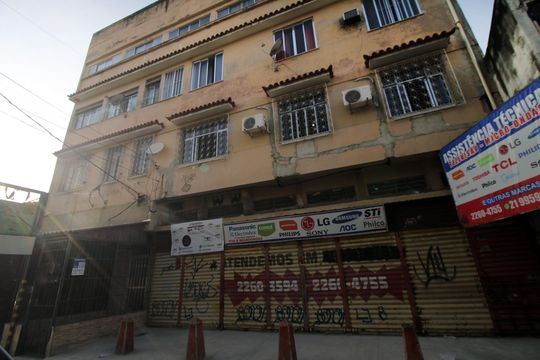 Fachada do Prédio de apartamento à venda com 3 quartos, 109m² em Olaria, Rio de Janeiro