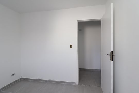 Quarto 2 de apartamento à venda com 2 quartos, 45m² em Itaquera, São Paulo