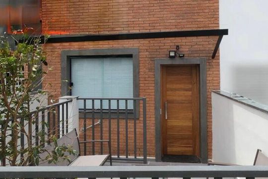 Casa à venda com 4 quartos, 160m² em Mirandópolis, São Paulo