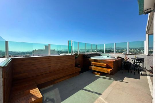 Área Privativa - hidromassagem  de apartamento à venda com 3 quartos, 198m² em Inconfidentes, Contagem