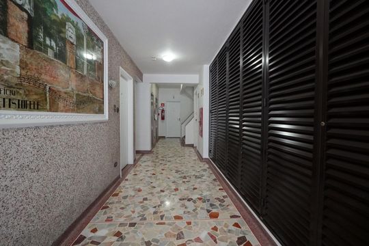 Hall de entrada de apartamento à venda com 2 quartos, 62m² em Vila Mariana, São Paulo