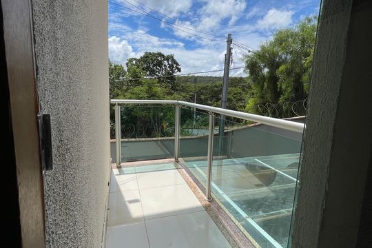 Varanda da Sala de casa à venda com 3 quartos, 180m² em Vila Rica, Lagoa Santa