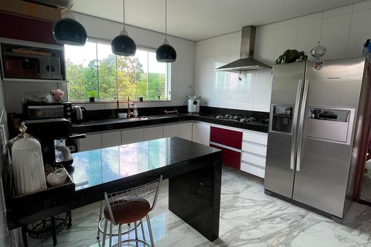 Cozinha de casa à venda com 3 quartos, 180m² em Vila Rica, Lagoa Santa