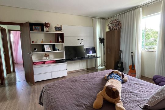 Suíte  de casa à venda com 3 quartos, 180m² em Vila Rica, Lagoa Santa