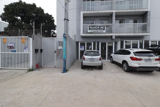 Fachada de apartamento para alugar com 2 quartos, 39m² em Itaquera, São Paulo