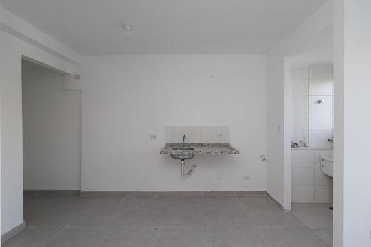 Apartamento para alugar com 2 quartos, 39m² em Itaquera, São Paulo