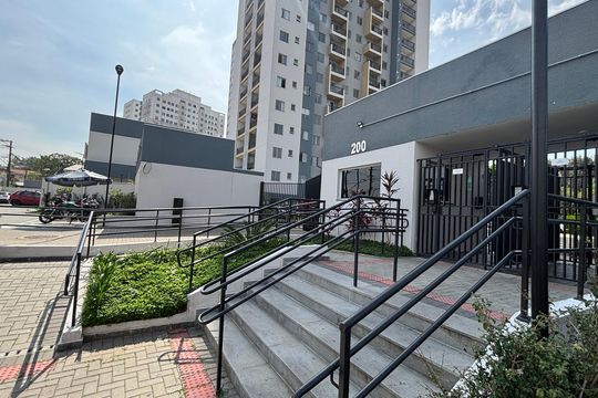 Fachada de apartamento à venda com 2 quartos, 45m² em Vila Palmares, Santo André