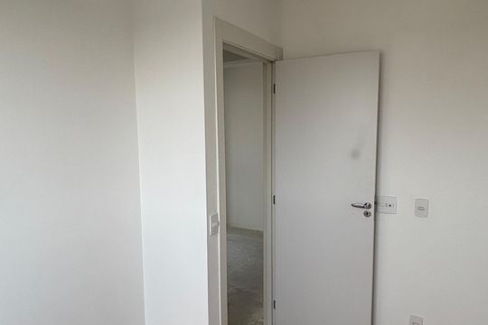 Quarto 2 de apartamento à venda com 2 quartos, 45m² em Vila Palmares, Santo André