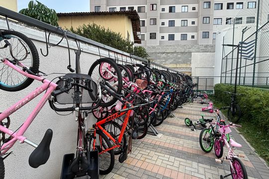 bicicletário de apartamento à venda com 2 quartos, 45m² em Vila Palmares, Santo André