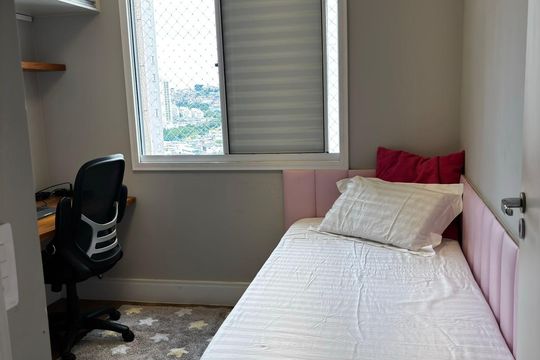 Quarto de apartamento à venda com 2 quartos, 56m² em Novo Osasco, Osasco