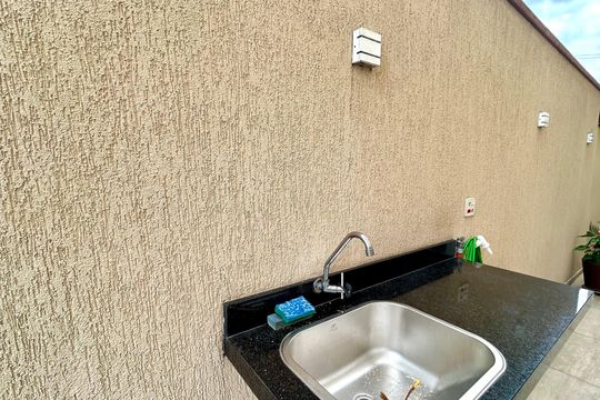 Quintal de casa à venda com 3 quartos, 240m² em Vila Moreira, Guarulhos