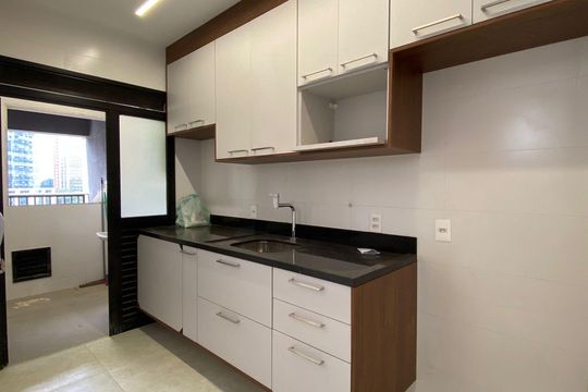 Cozinha de apartamento para alugar com 2 quartos, 73m² em Pinheiros, São Paulo