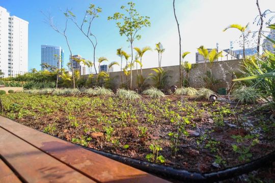 Quintal de apartamento para alugar com 2 quartos, 73m² em Pinheiros, São Paulo