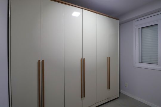 Quarto 1 de apartamento à venda com 2 quartos, 49m² em Centro, Canoas