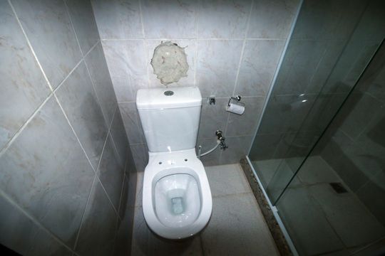 Banheiro Social de casa à venda com 2 quartos, 65m² em Penha, Rio de Janeiro