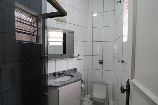 Banheiro do Quarto 3 de casa para alugar com 4 quartos, 401m² em Instituto de Previdencia, São Paulo