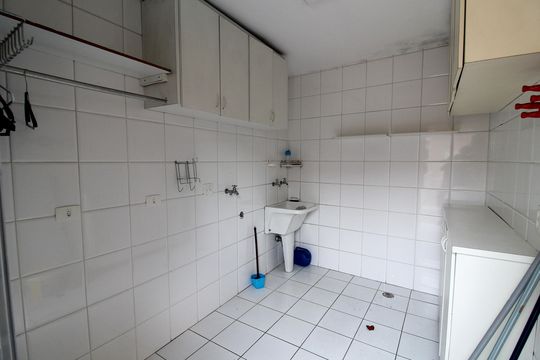 Área de Serviço de casa para alugar com 4 quartos, 401m² em Instituto de Previdencia, São Paulo